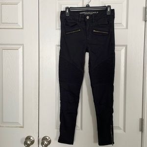American Eagle size 2 super super stretch jeans